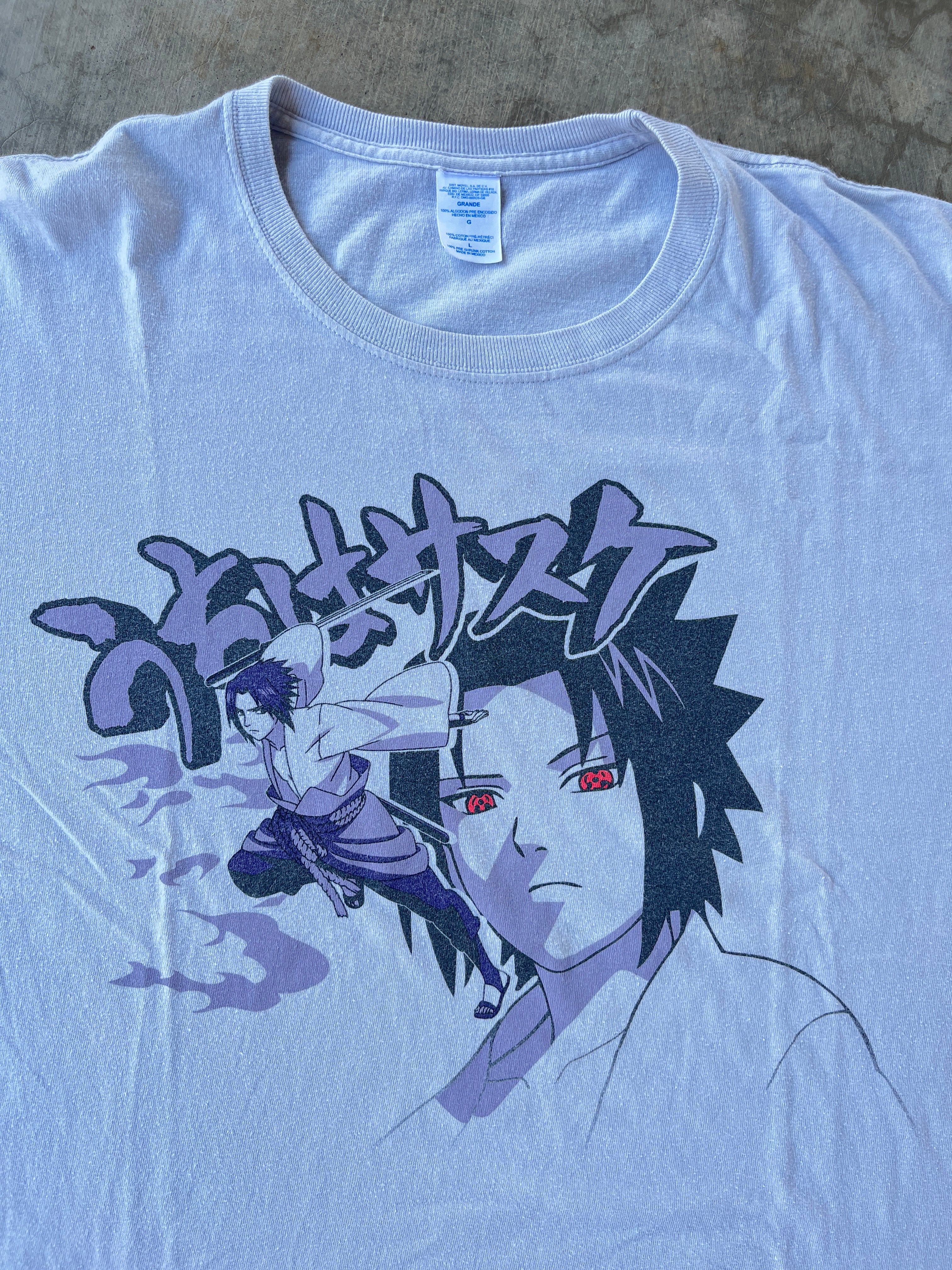 Vintage Uchiha Sasuke T Shirt (XL)