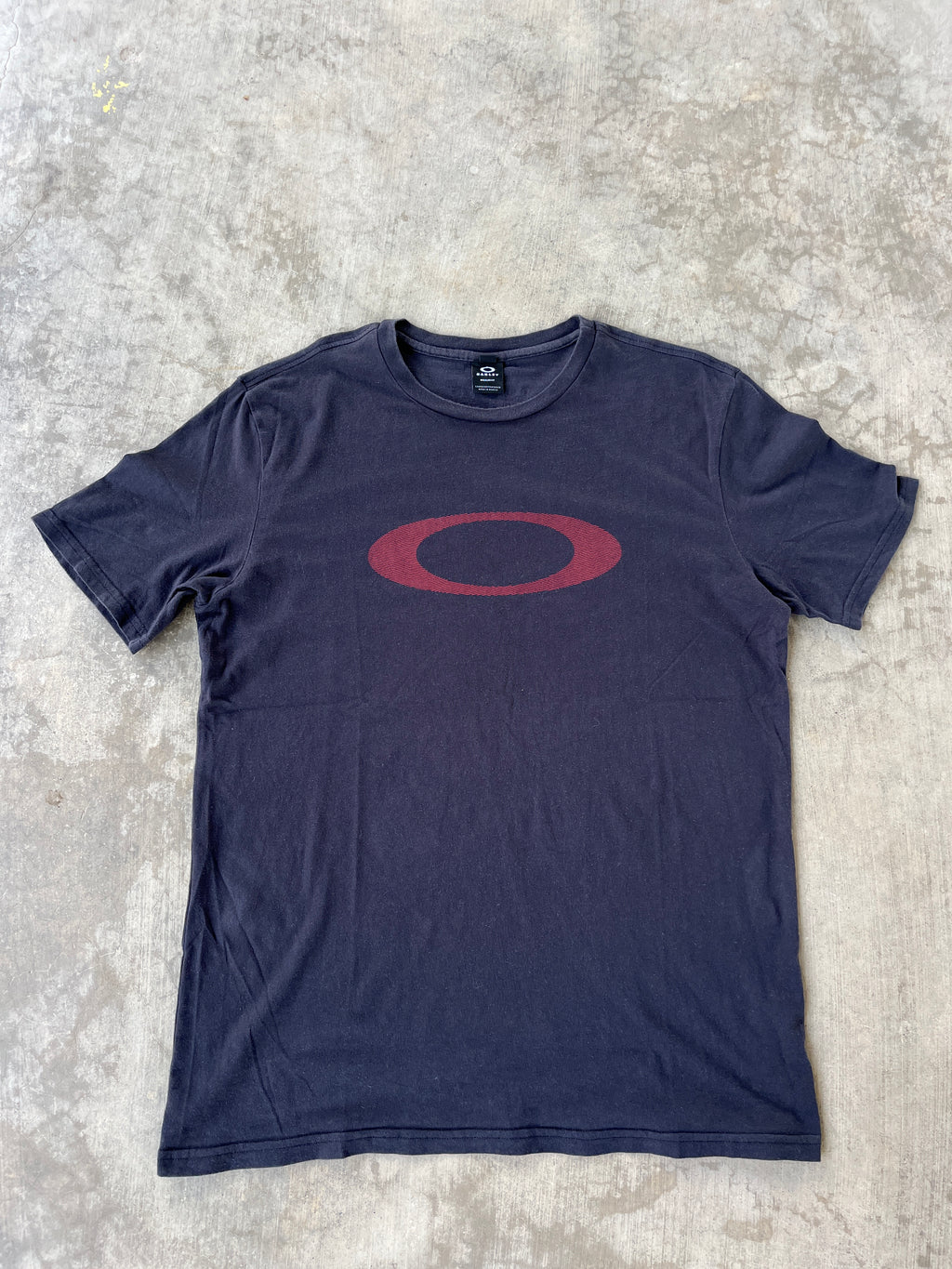 Oakley Center Ellipse Logo (L)