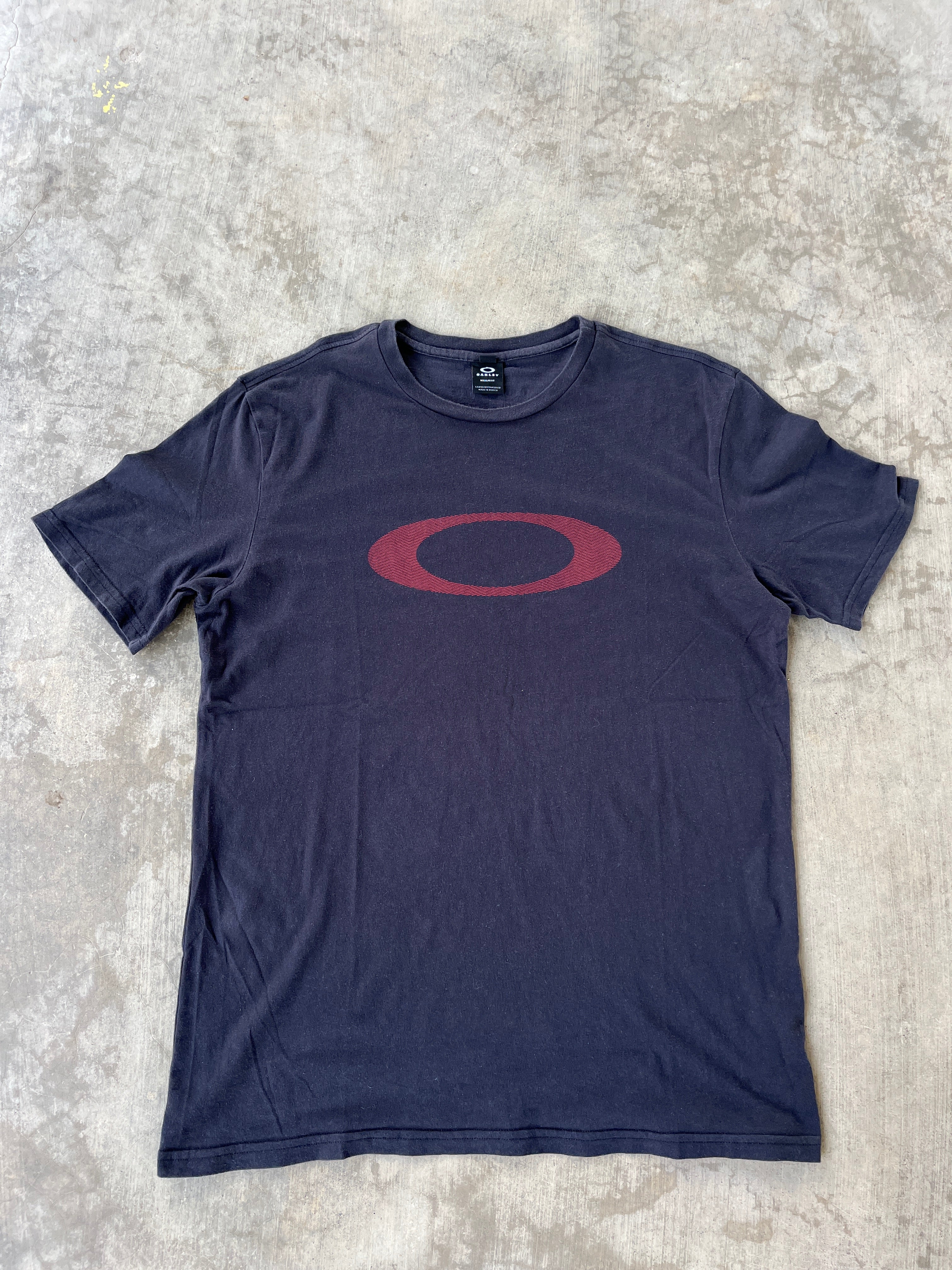 Oakley Center Ellipse Logo (L)