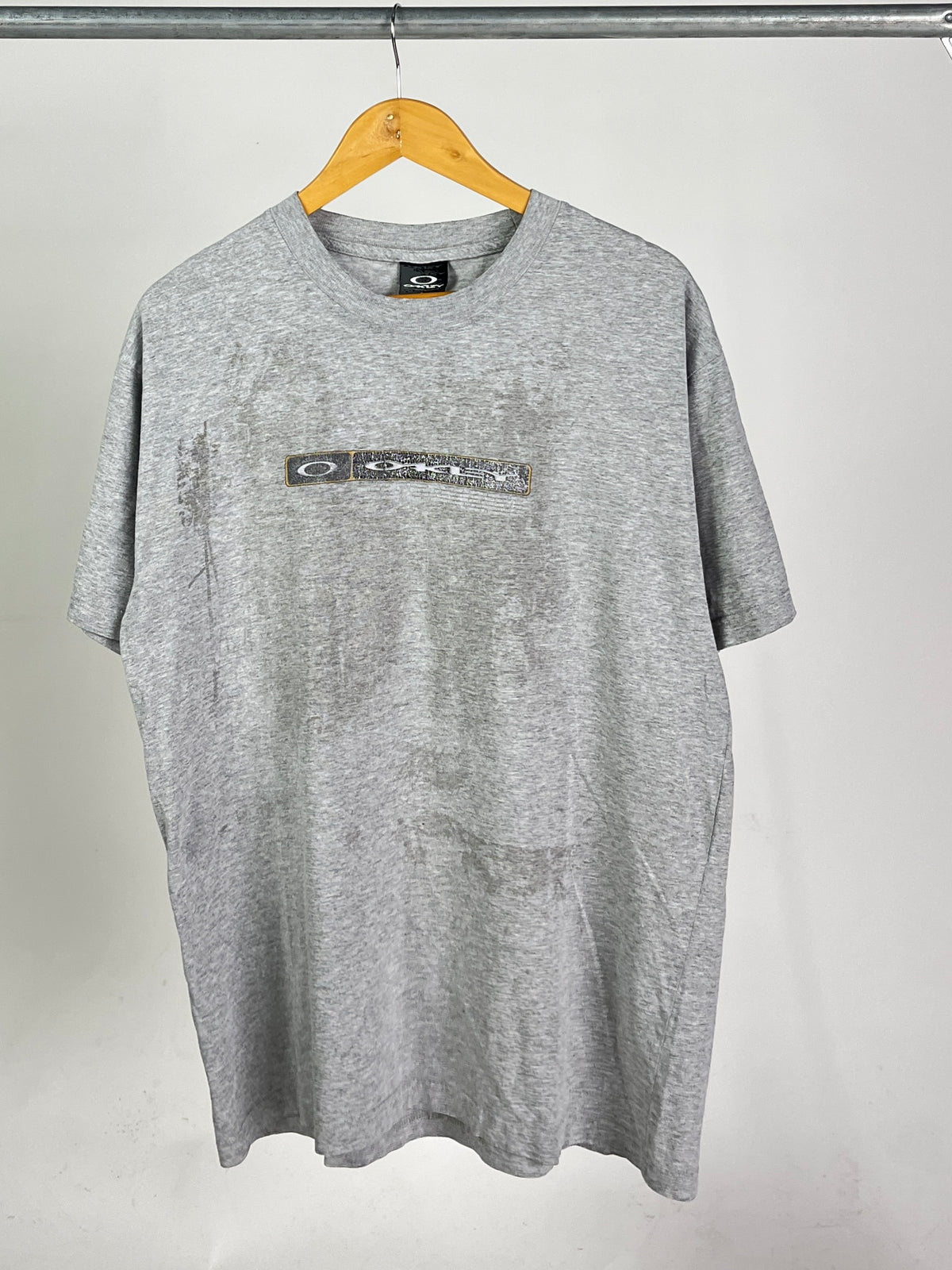 Vintage Oakley Script Logo T Shirt (L)