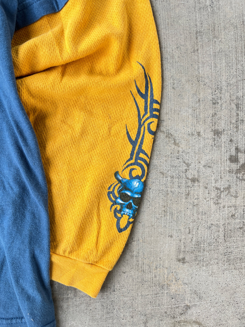 Vintage Y2K Top Heavy Dragon Layered T Shirt (M)