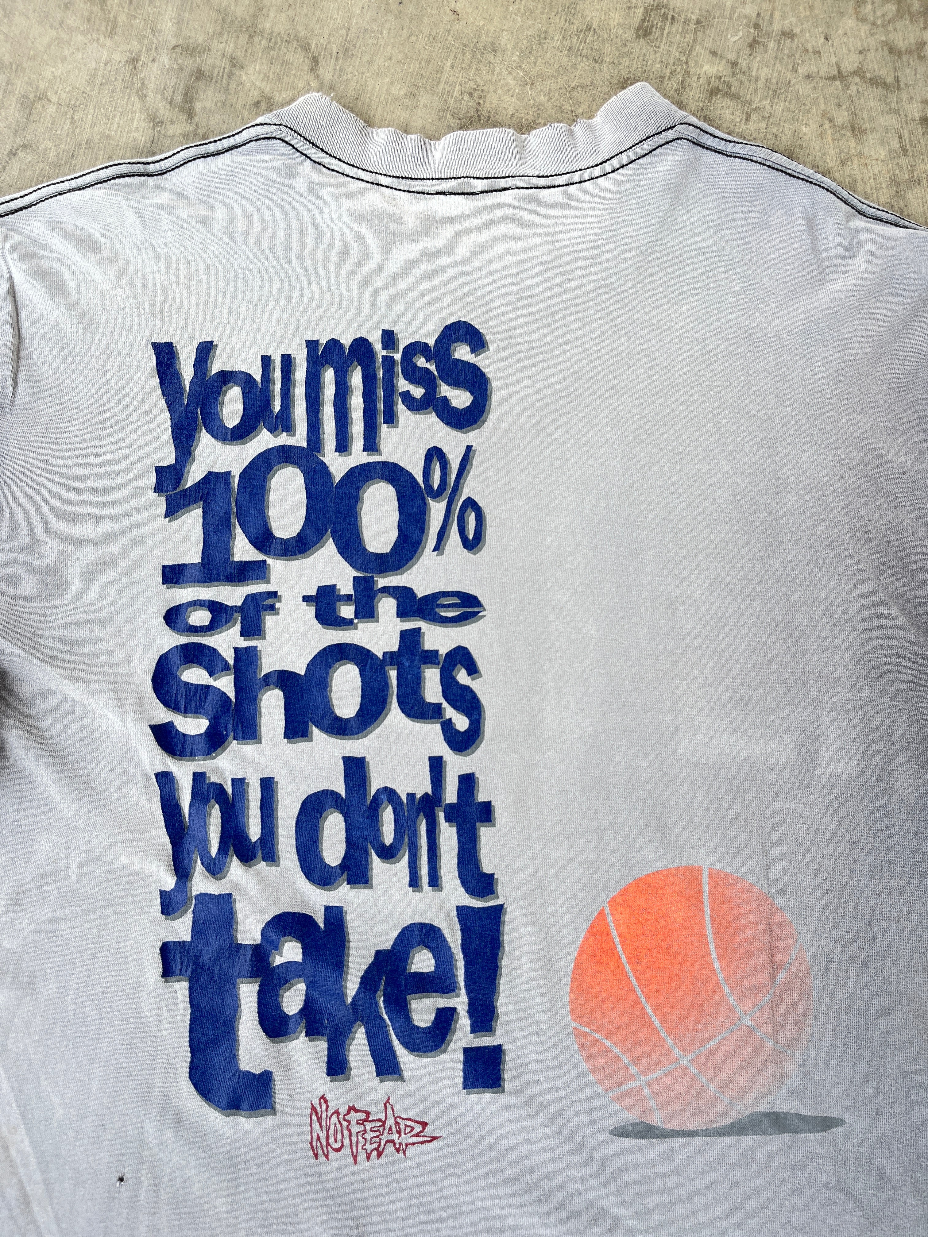 Vintage No Fear Basketball T Shirt (L)