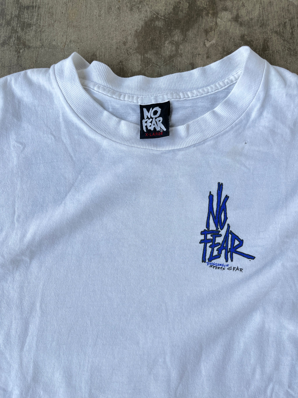 Vintage No Fear Skydiving Team T Shirt (L)
