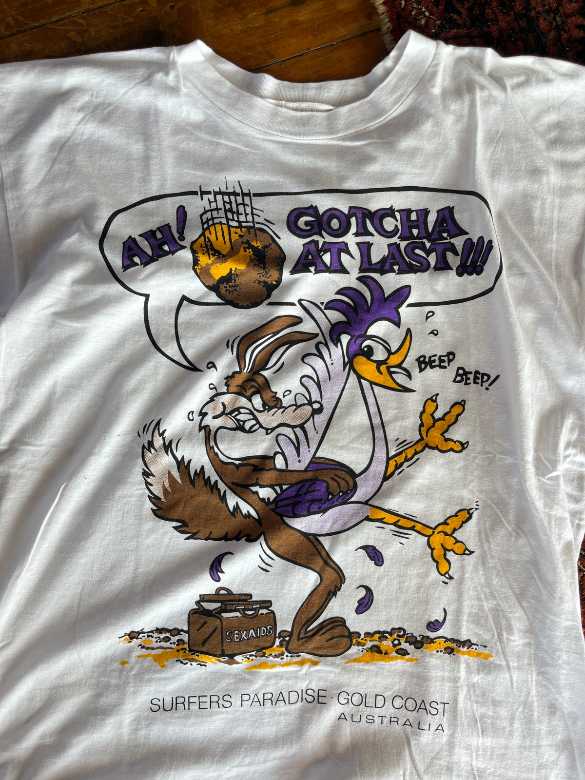 Vintage Wile E. Coyote & Road Runner Parody (M)