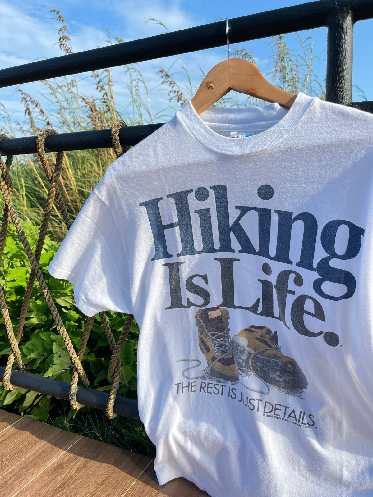 1994 Hiking is Life (L)