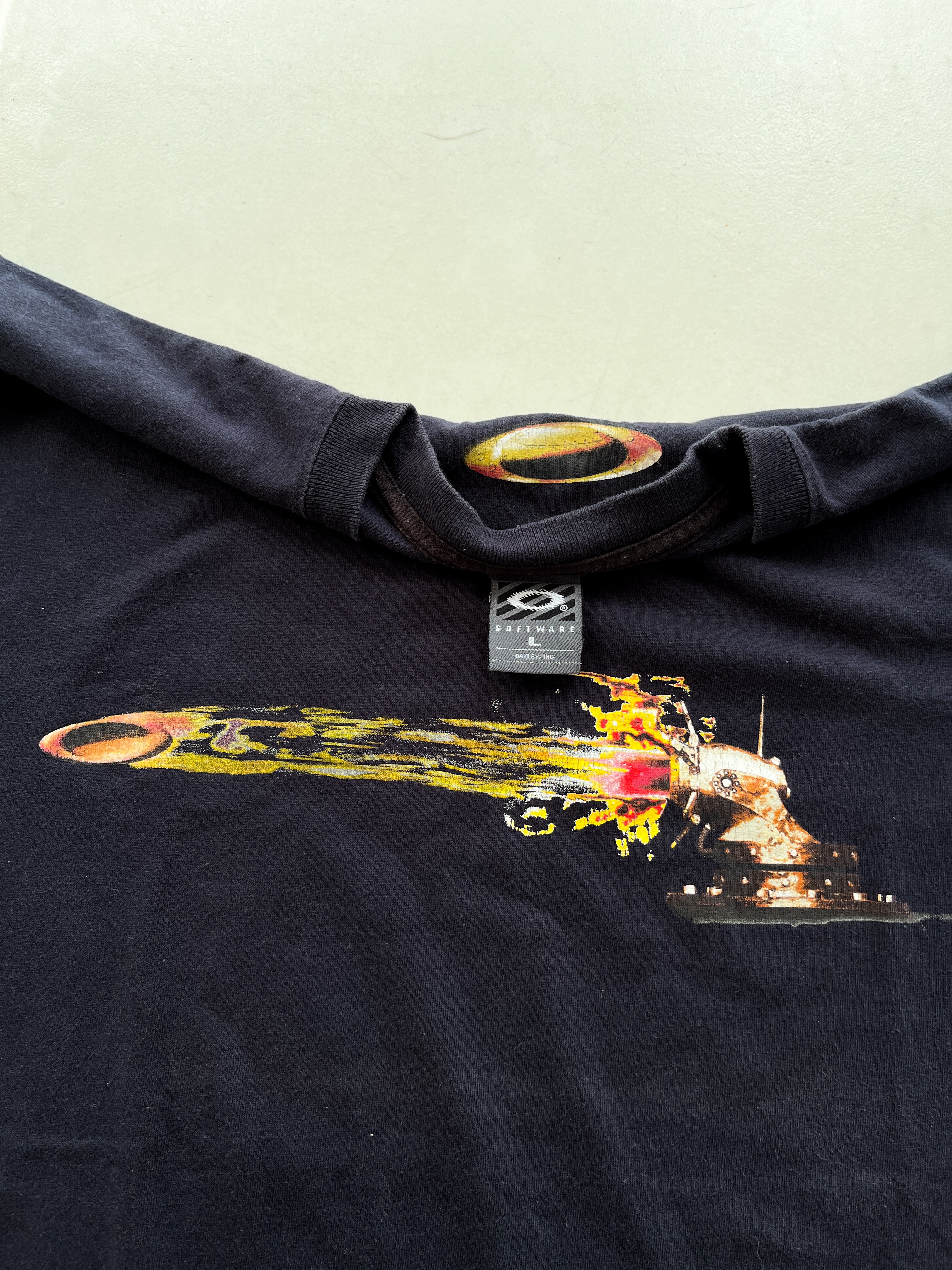 Vintage Oakley Oil Refinery T-Shirt (L)