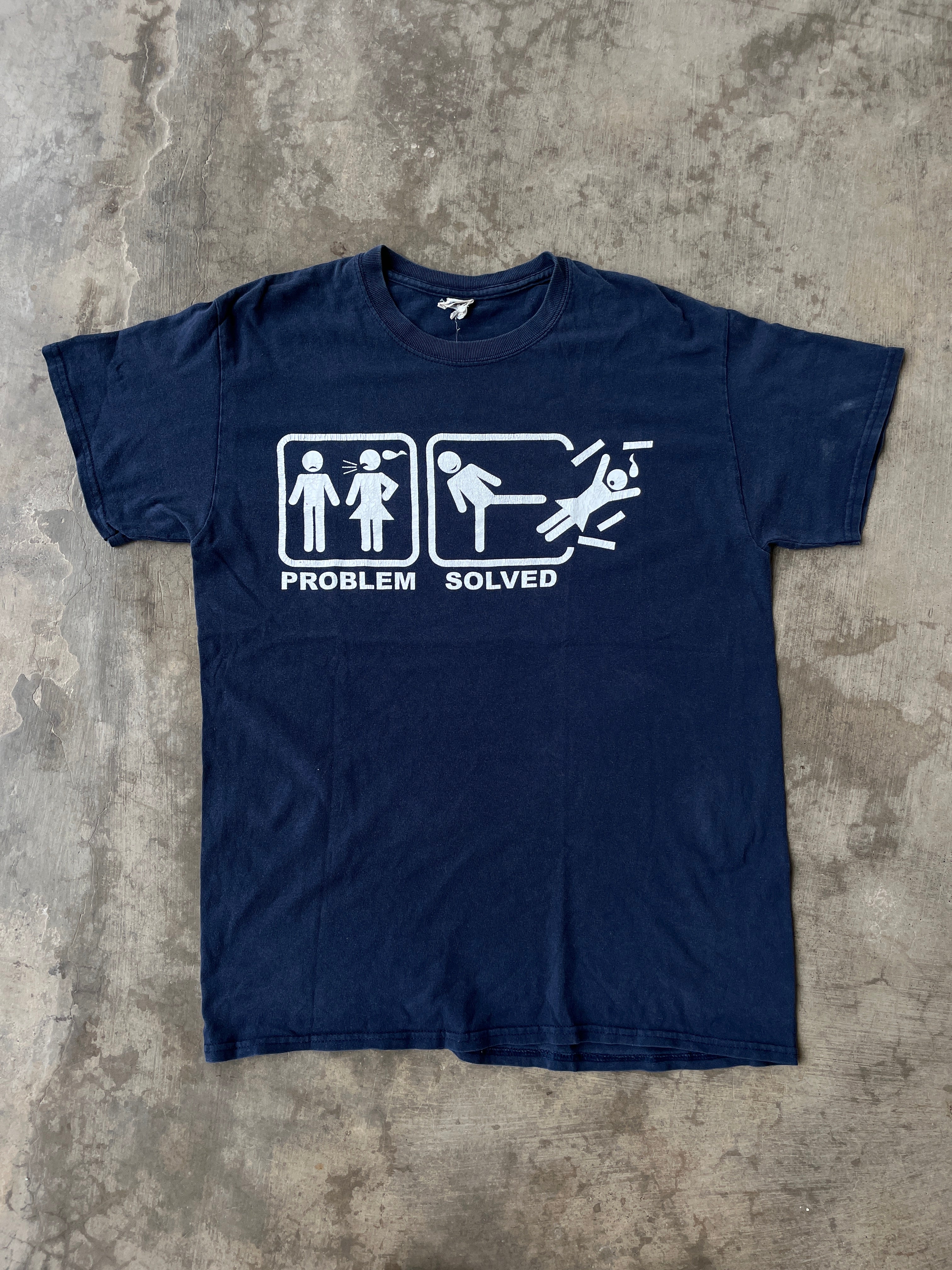 Vintage Problem Solved Humor T Shirt (M)