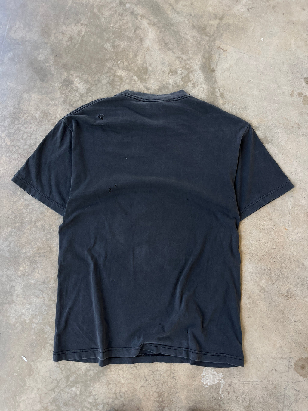 Faded & Distressed Vintage 00s Oakley Crome Ellipse Logo