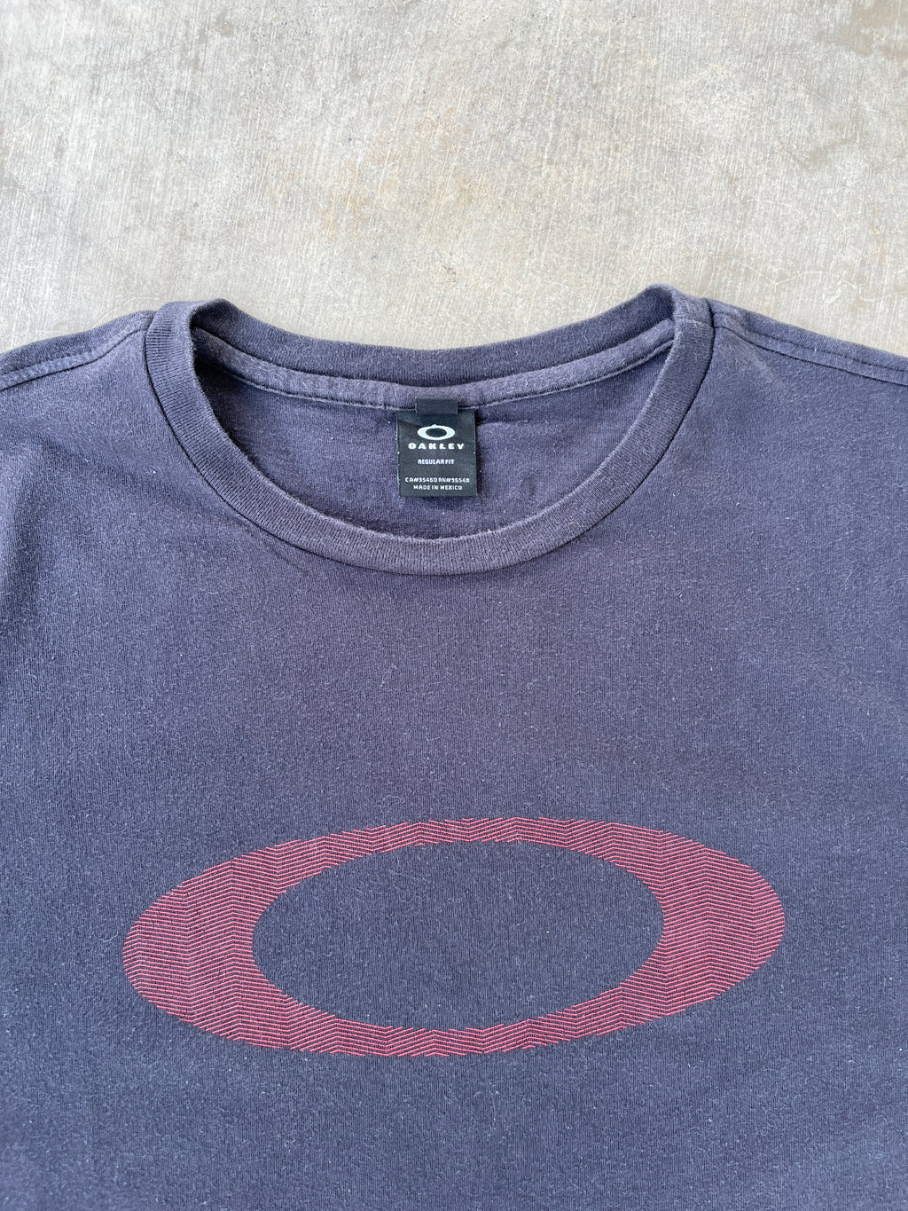Oakley Center Ellipse Logo (L)