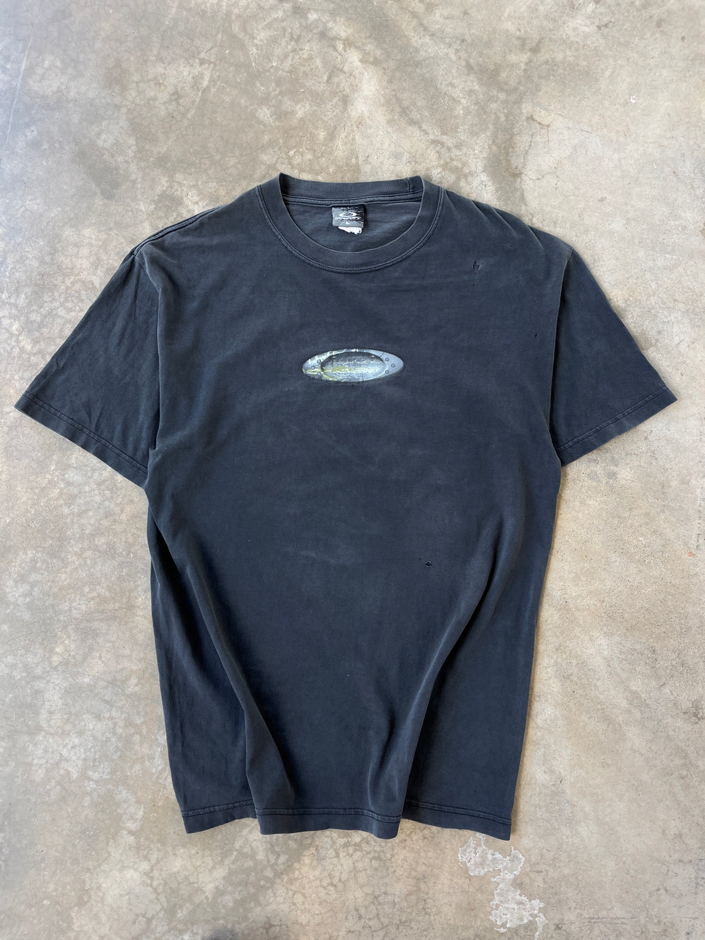 Faded & Distressed Vintage 00s Oakley Crome Ellipse Logo
